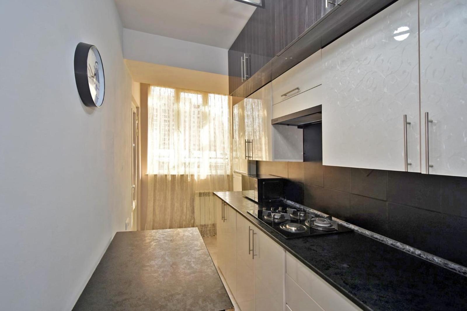 Luxury Spacious Apartment On Saryan Street.Centre يريفان المظهر الخارجي الصورة